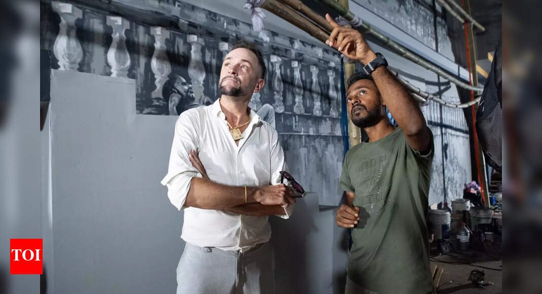 french-artist-collaborates-to-bring-kolkata’s-ghats-to-life