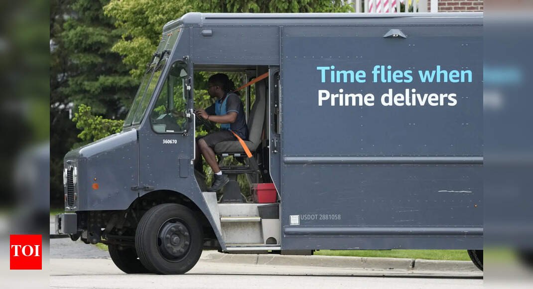 amazon-us-salary-hikes:-e-commerce-giant-rolls-out-$1-billion-plan-for-workforce;-check-details