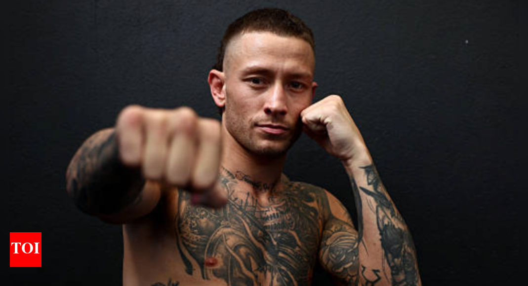 “i-can-barely-see”:-liam-paro-battles-through-horrific-eye-injury-to-defeat-david-papot-in-ibf-title-eliminator