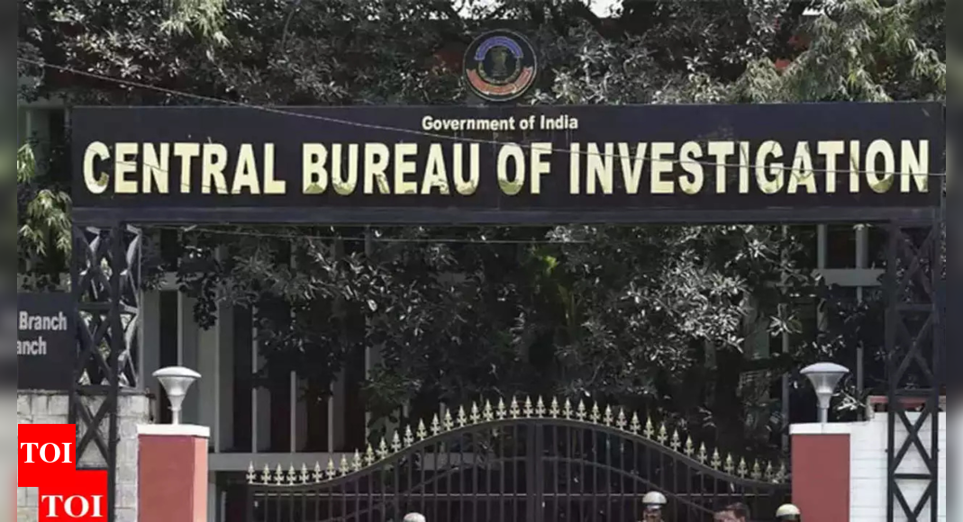 cbi-chargesheets-anil-ambani,-rana-kapoor-in-rs-2.8k-crore-corruption-case