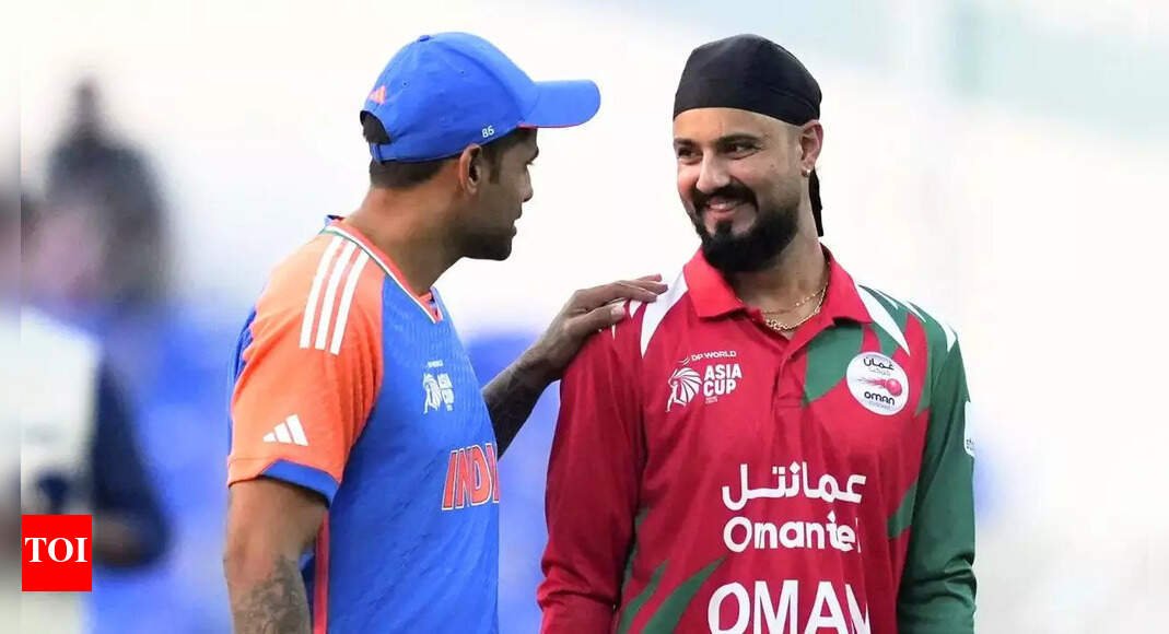 no-pak,-yes-to-handshakes!-india-captain-hugs-oman-counterpart-–-watch