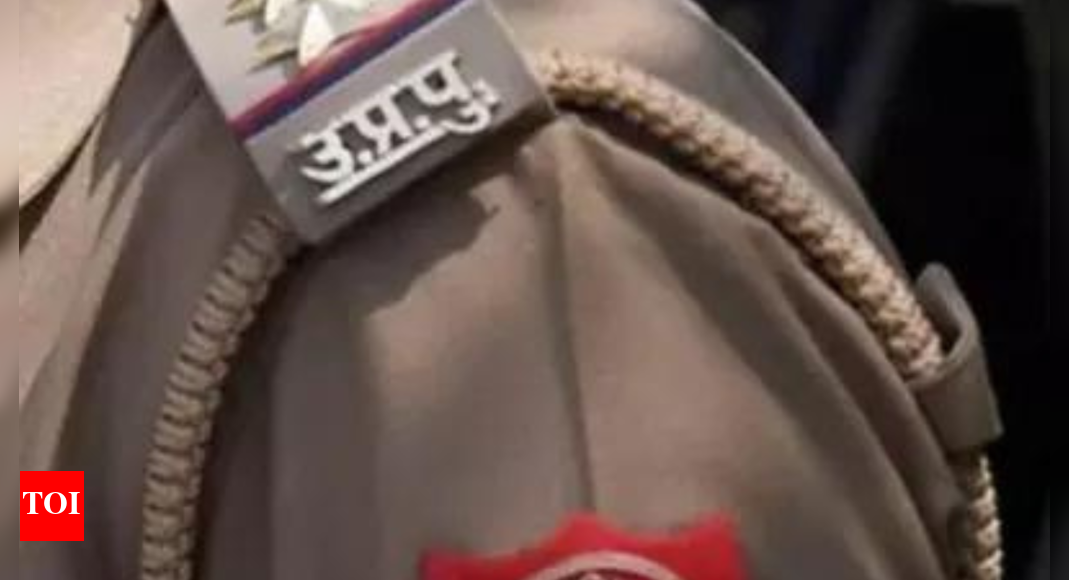 up-cops-whisk-doctor-away-from-district-hospital-to-treat-ssp’s-mother