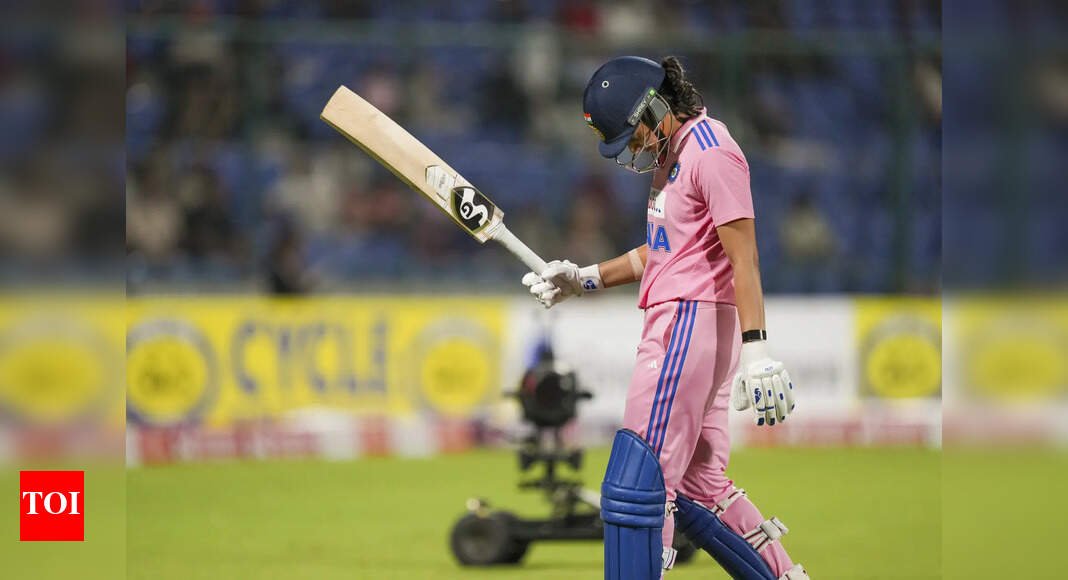 mandhana-heroics-in-vain,-oz-beat-india-in-781-run-affair-to-pocket-series
