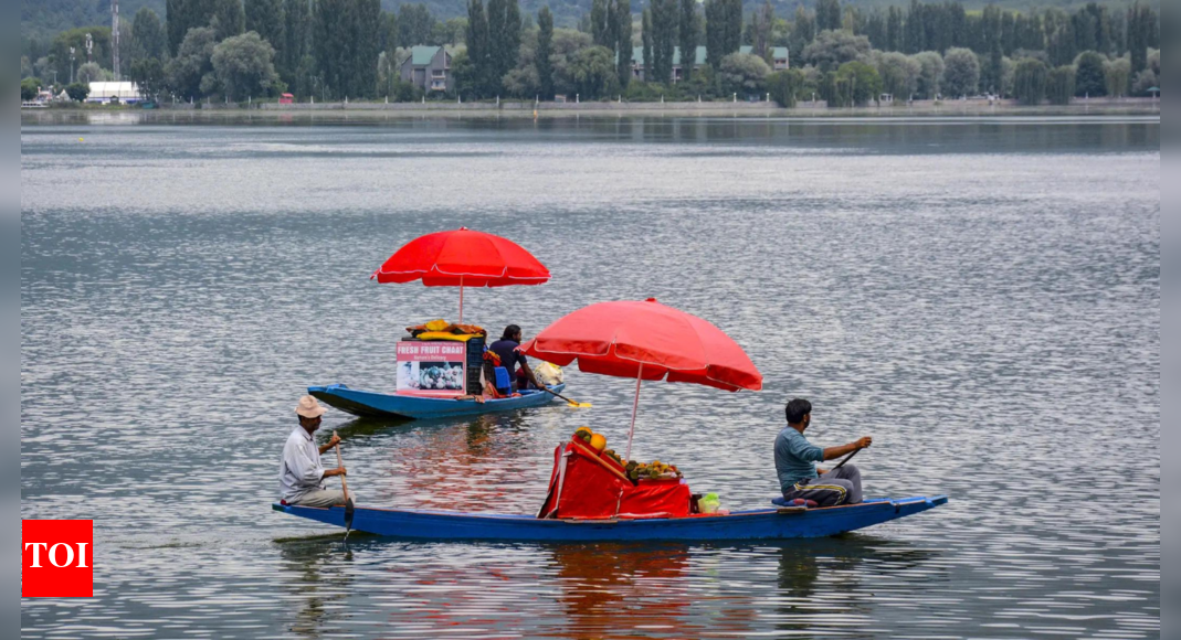 operation-sindoor-debris:-shell-remains-recovered-from-dal-lake;-sent-for-examination