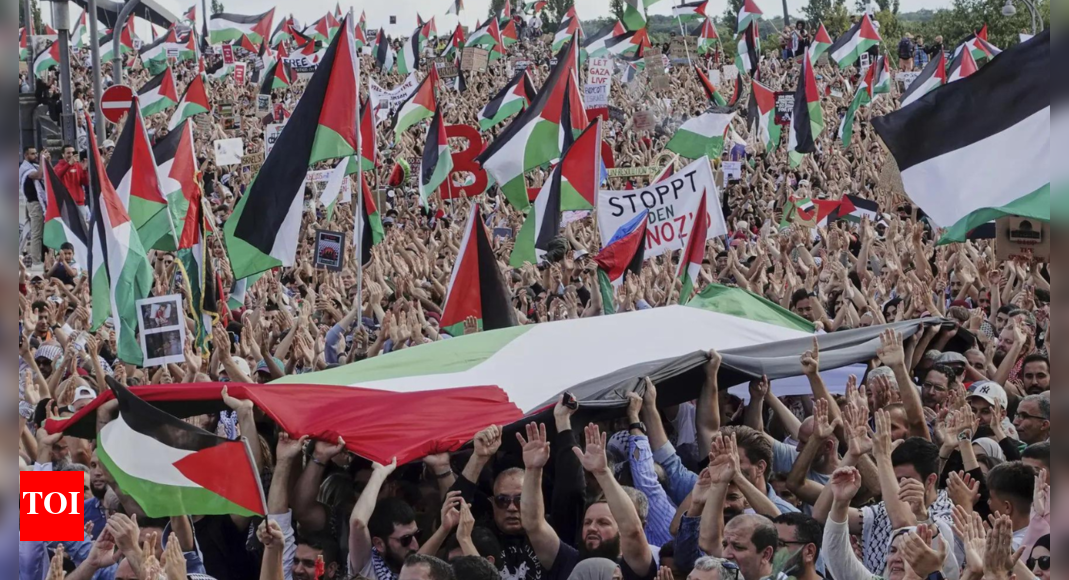 uk,-canada,-australia-recognise-palestinian-state;-israel-says-move-‘further-destabilises-region’-—-10-points