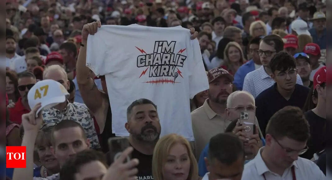 charlie-kirk-funeral:-thousands-gather-at-arizona-stadium-to-honor-slain-activist