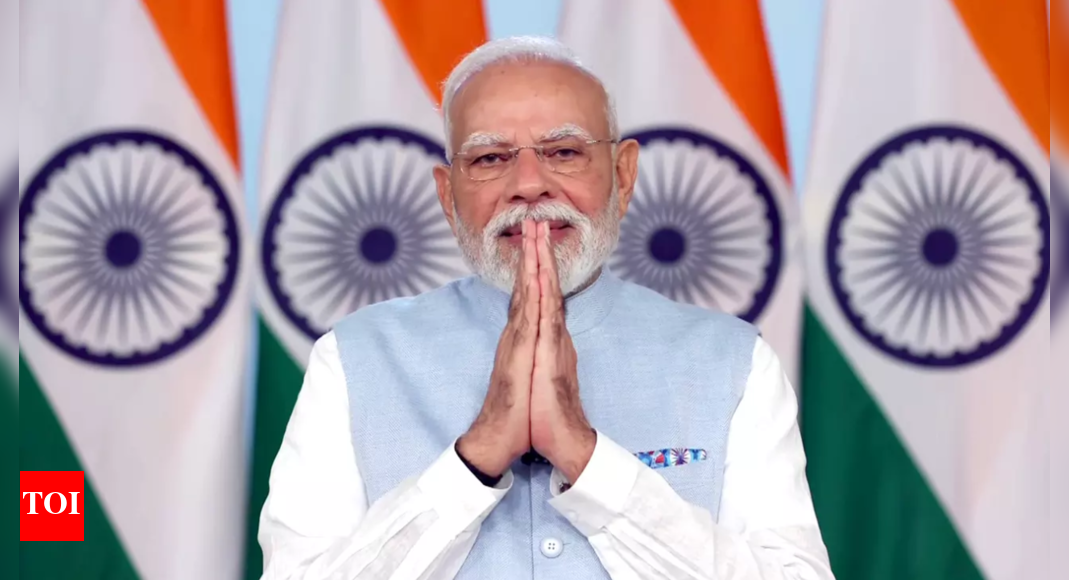 ‘be-part-of-self-reliant-india’:-pm-modi’s-message-on-first-day-of-navratri