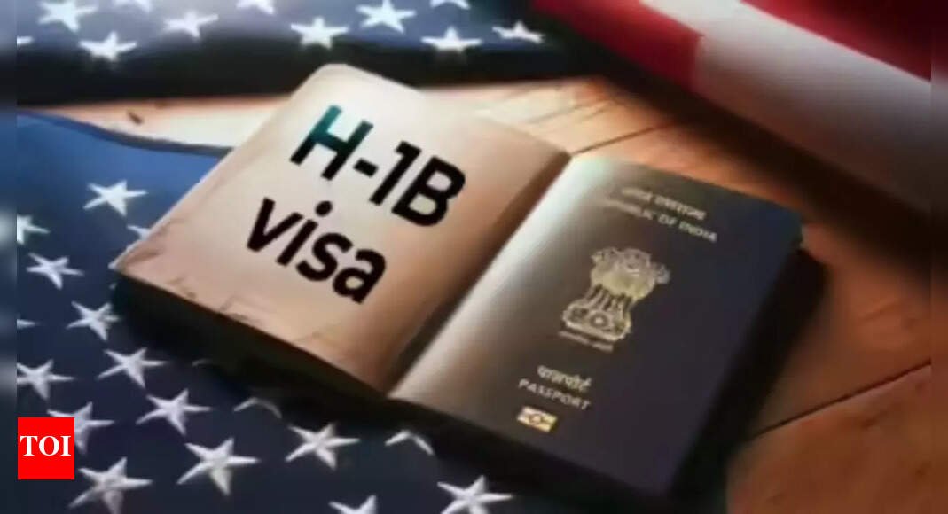 us-h-1b-visa-fee-hike:-indian-it-firms-facing-$150-550-million-in-immigration-bill-–-know-all-about-it