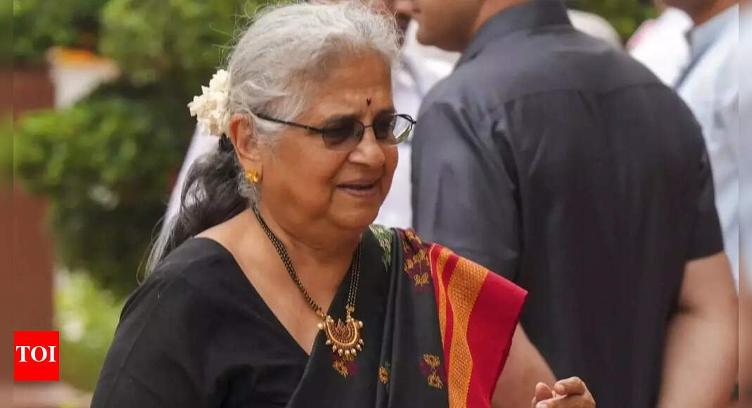 sudha-murthy-files-fir:-unknown-caller-threatens-with-obscene-videos;-probe-under-way