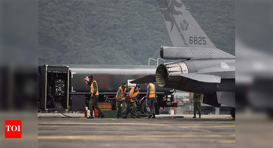 taiwan-reports-15-chinese-aircraft,-1-warship-near-island;-majority-cross-median-line