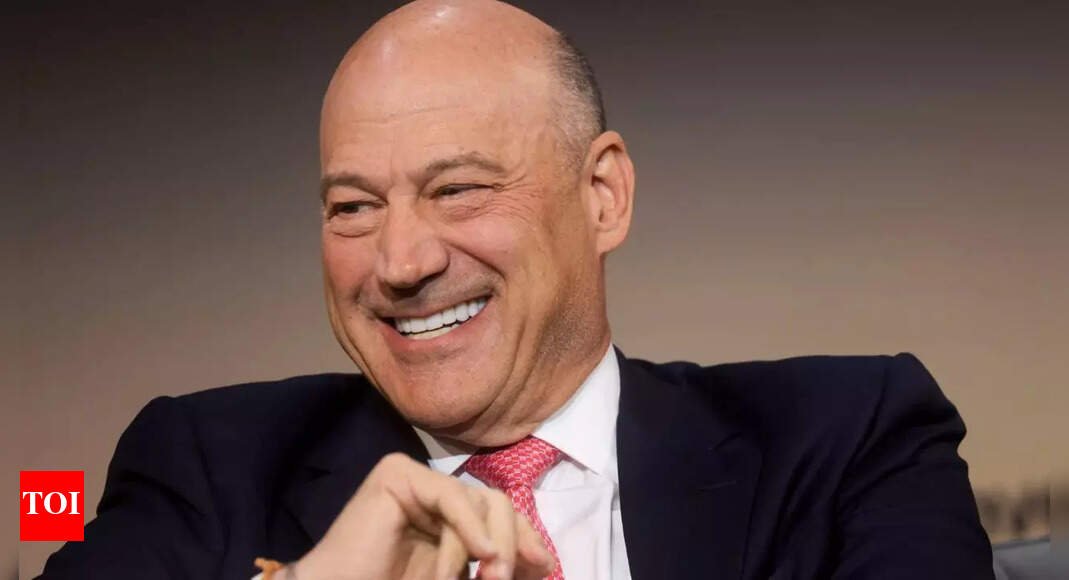 tariffs-are-making-it-hard-to-find-jobs:-trump’s-former-economic-advisor-gary-cohn-points-to-rising-costs-and-tech-layoffs