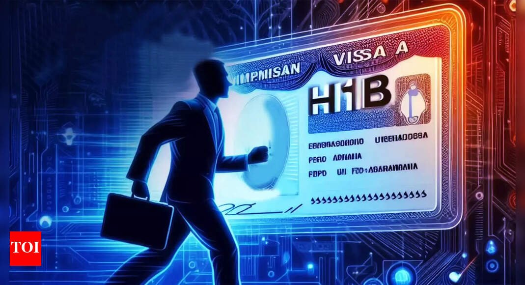 indian-it-braces-for-$100,000-h-1b-visa-fee;-firms-look-to-offshoring,-local-hires-to-absorb-shock-–-report