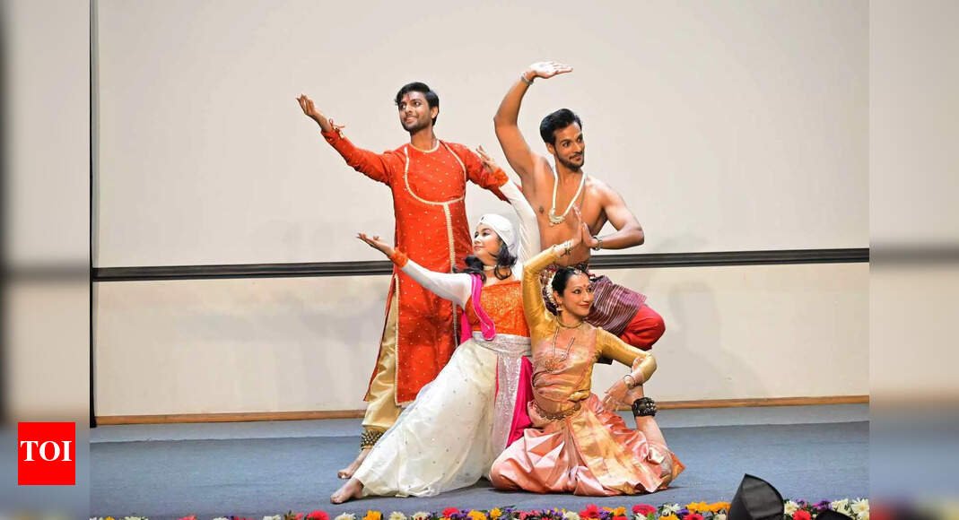 patrons-of-culture-pay-tribute-to-mohan-khokar