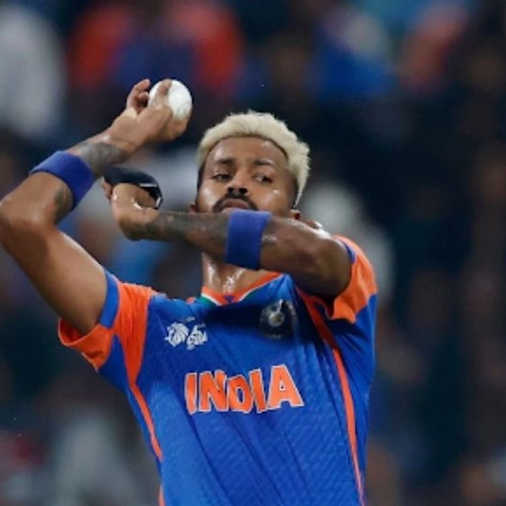 hardik-pandya,-tilak-varma-injured-before-final-vs-pakistan:india-bowling-coach-downplays-pandya’s-condition;-tilak-sustained-leg-injury