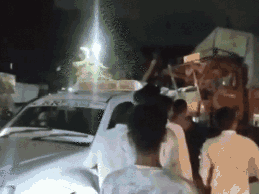 truck-brakes-fail,-hits-multiple-vehicles-in-indore:accident-in-raoji-bazaar-area-injures-one-woman;-driver-taken-into-custody,-probe-on