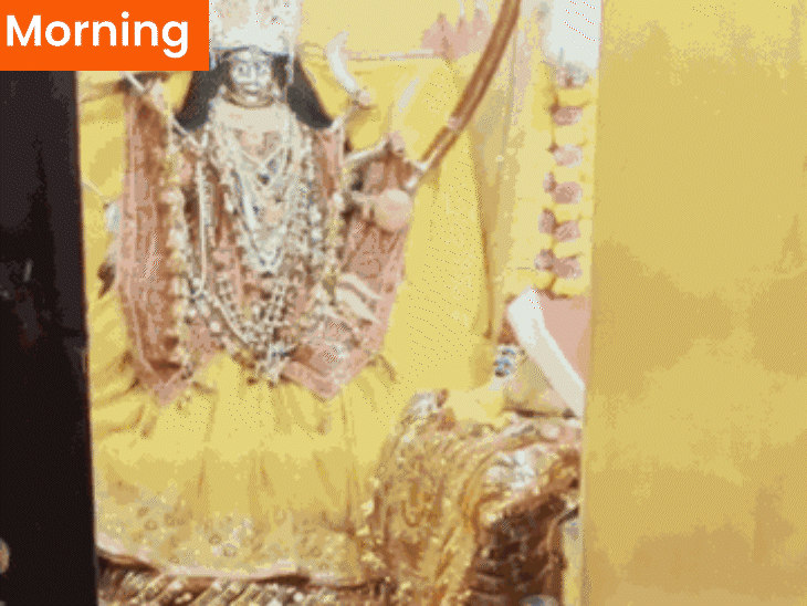 mysterious-prayers-at-locked-sanctum-of-bhind’s-ran-kaushal-devi-temple:priest-claims,-’11th-century-warrior-veer-malkhan-performs-first-aarti-every-morning’