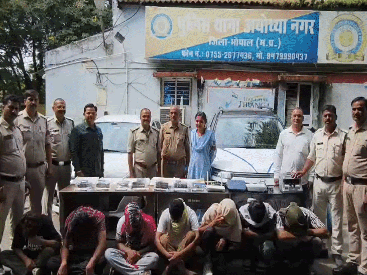 ayodhya-nagar-police-busts-online-cricket-betting-racket:7-held,-assets-worth-rs-50-lakh-seized;-link-with-banned-‘mahadev’-betting-app-emerges