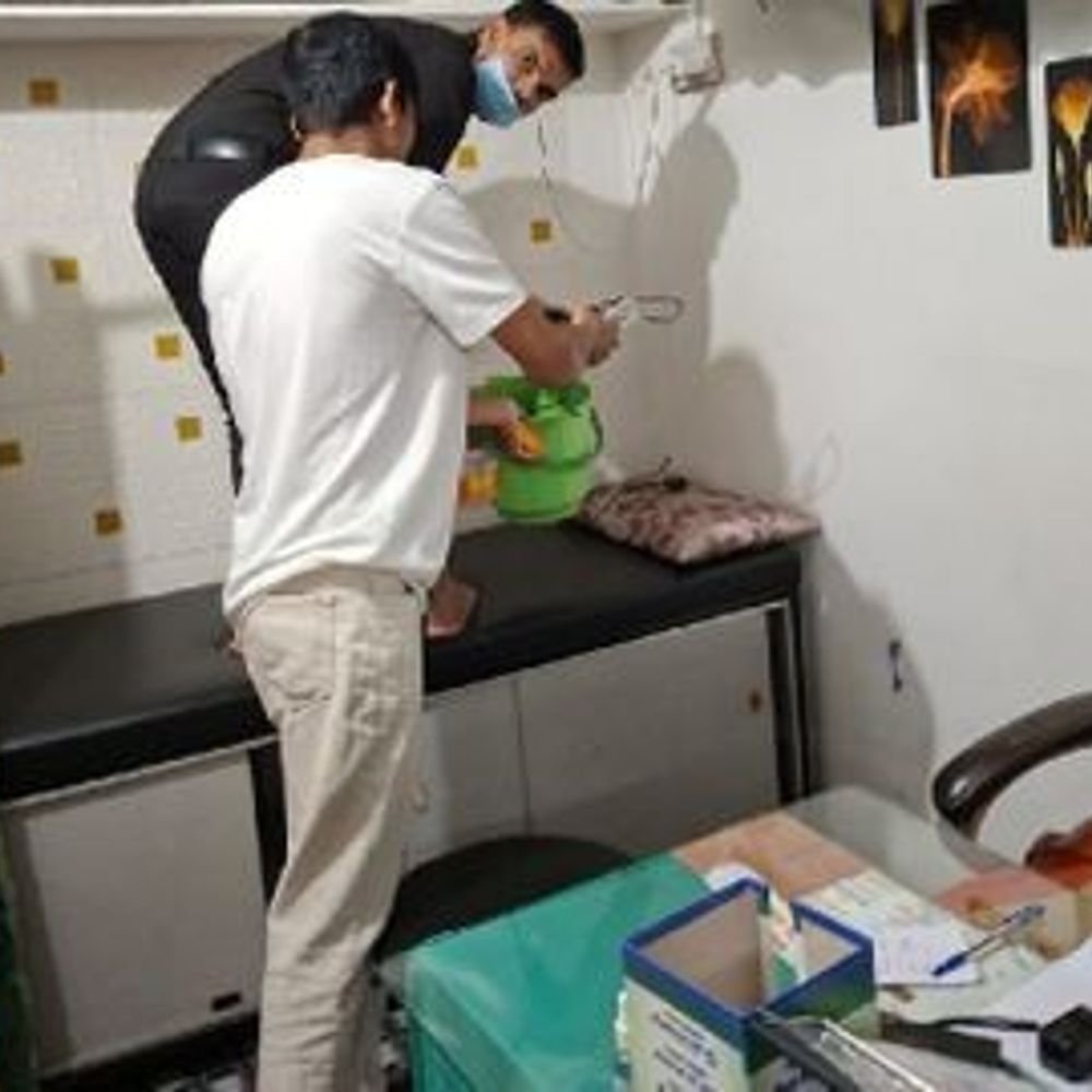 cmho’s-office-personnel-conduct-inspection-of-bhopal’s-clinics:unregistered-facility-shut-down-in-jehangirabad;-doctor-found-missing-during-the-drive