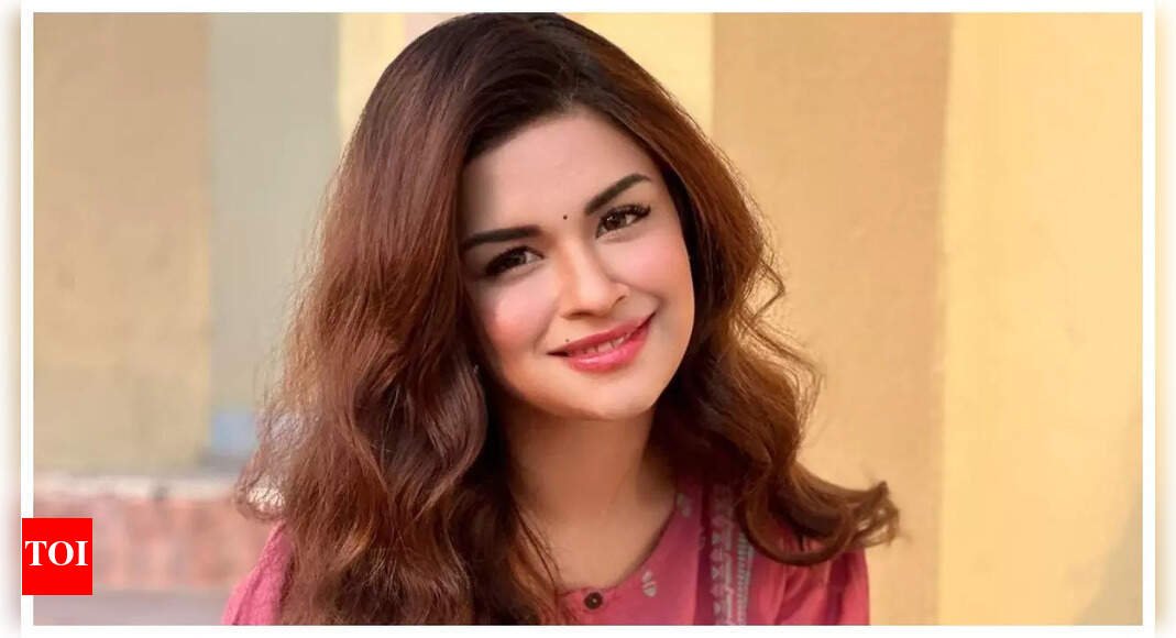 avneet-kaur-reacts-to-trolling-after-virat-kohli-‘like-controversy’