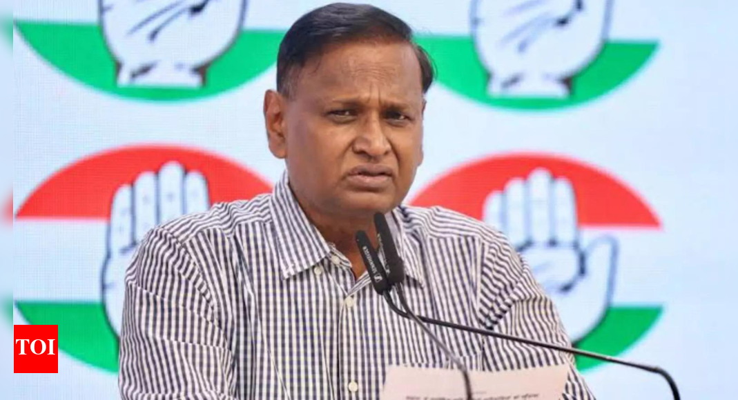 ‘upper-caste-firms-profiting-from-russian-oil’:-udit-raj-backs-navarro;-row-intensifies