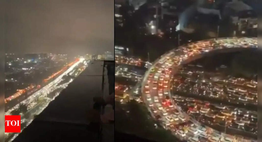 delhi-ncr-rains:-thousands-stuck-in-massive-gurgaon-traffic-snarl;-watch-video