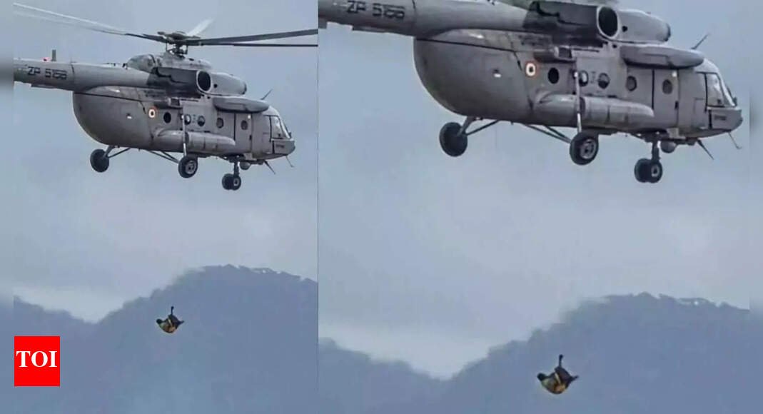chhattisgarh-rain-fury:-iaf-airlifts-man-stranded-for-12-hours-in-flooded-shabari-river