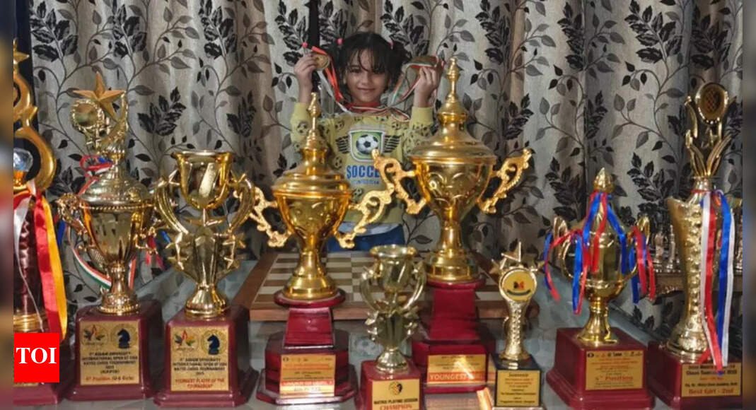 how-aarini-lahoty,-5,-became-world’s-youngest-female-with-fide-ratings-in-all-chess-formats