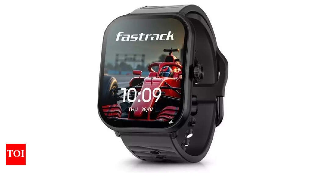 fastrack-mynd-ai-powered-smartwatch-launched:-price-in-india,-availability-and-more