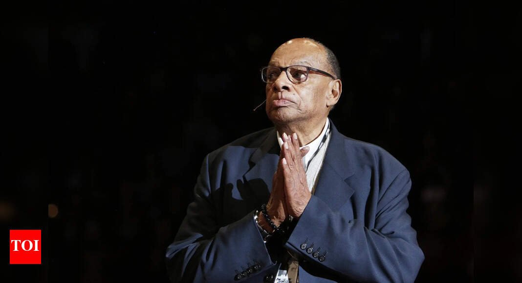 former-basketball-coach-and-nike-executive-george-raveling-dies-at-88-–-cause-of-death-revealed