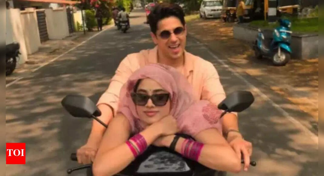 ‘param-sundari’-box-office:-sidharth-janhvi-film-picks-up-on-tuesday;-earns-over-rs-34-crore
