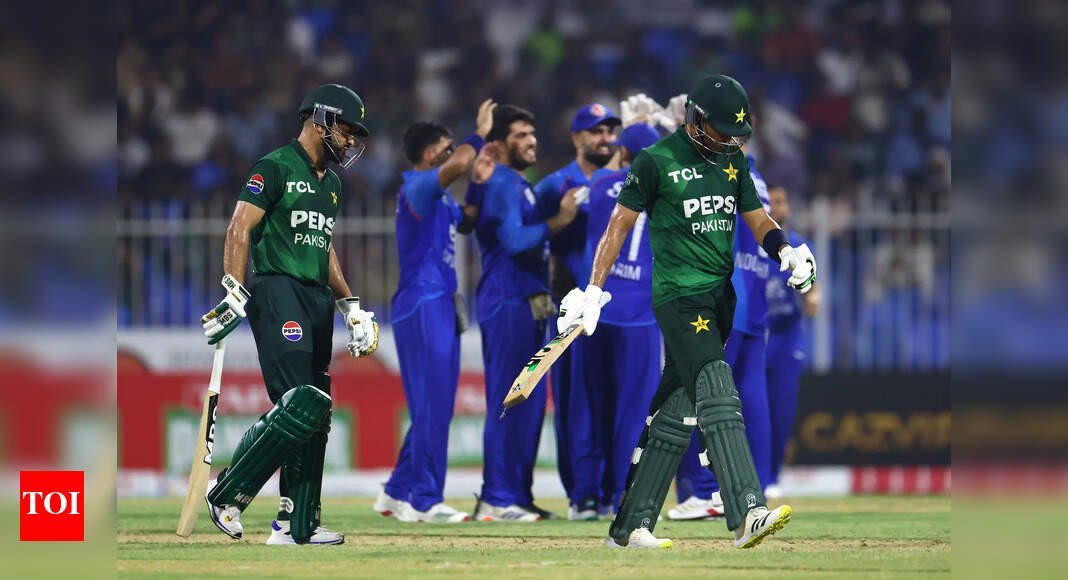 afghanistan’s-spinners-choke-pakistan-to-claim-18-run-t20-tri-series-win