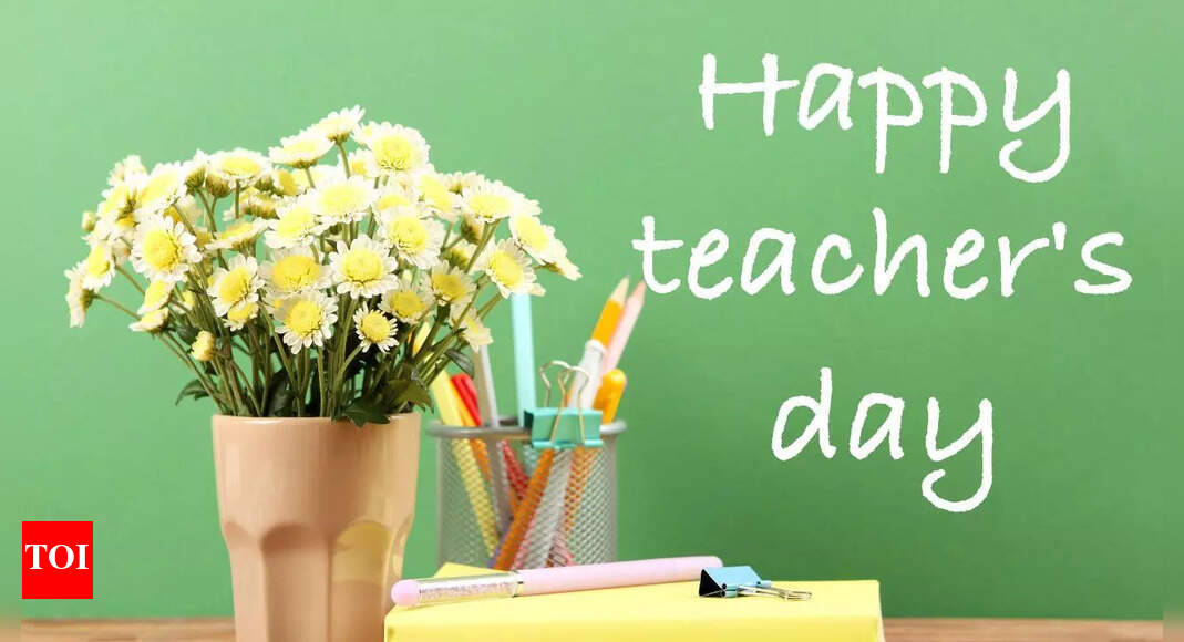 happy-teachers-day-2025:-100+-wishes,-messages,-quotes,-images,-facebook-&-whatsapp-status-to-share-with-your-teachers