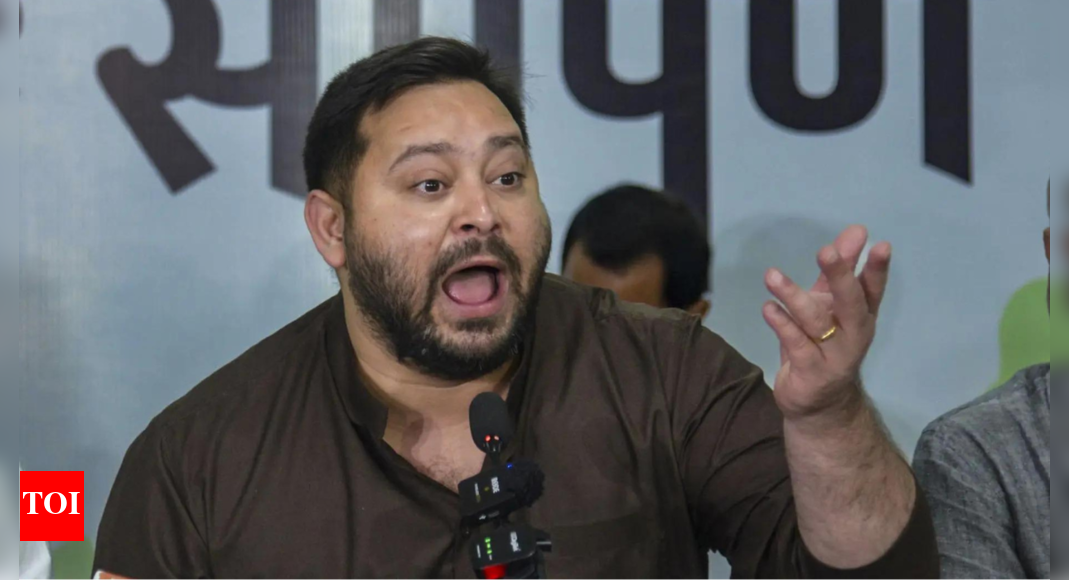 ‘double-standards’:-tejashwi-digs-up-pm’s-remarks-amid-mother-‘abuse’-row