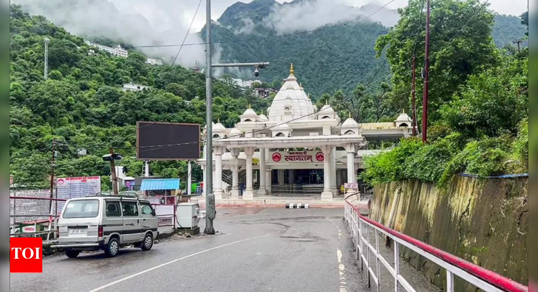 another-landslide-strikes-mata-vaishno-devi-shrine;-debris-blocks-route