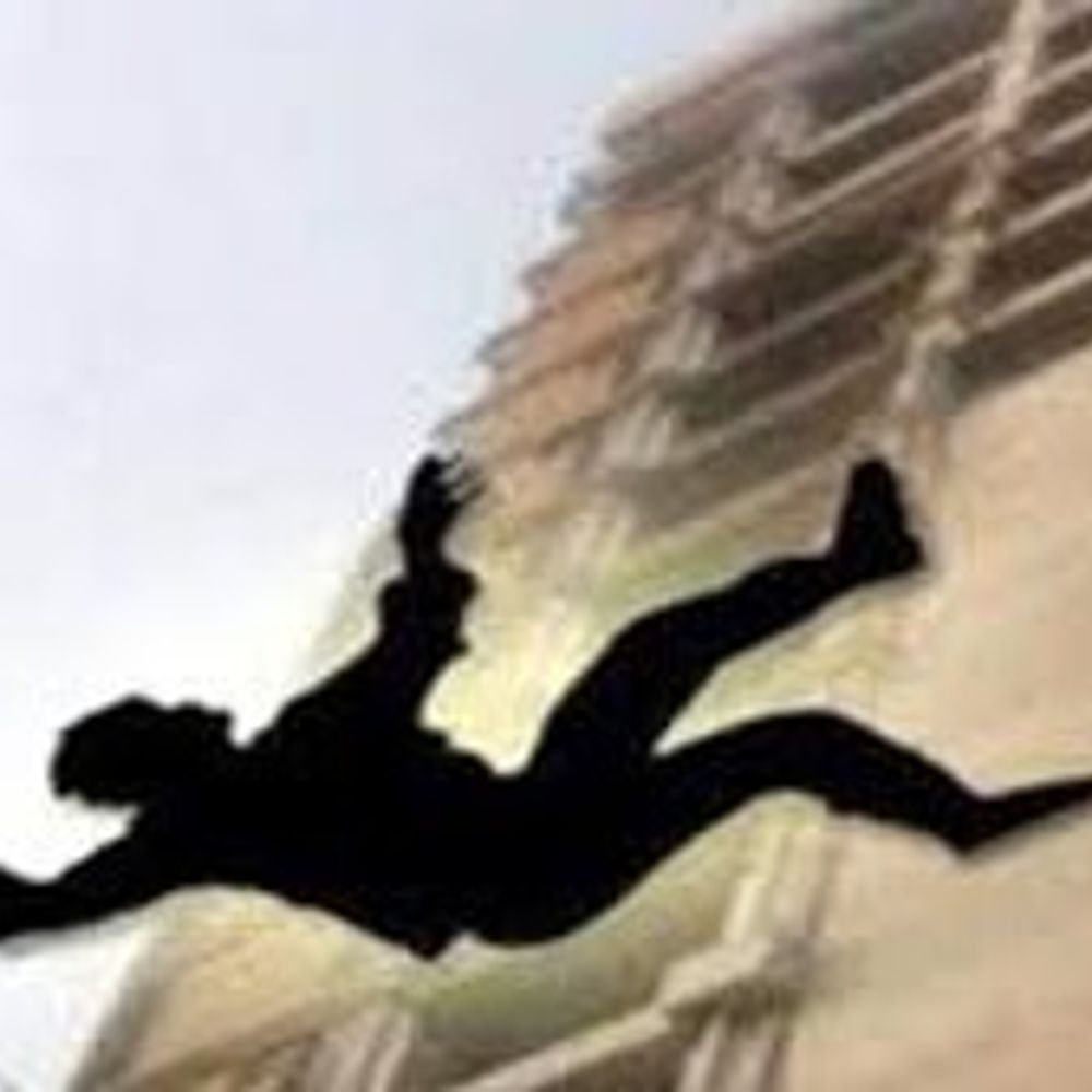 patient-jumps-to-death-from-7th-floor-of-hamidia-hospital:struggled-with-kidney-ailment;-mental-distress-suspected-behind-the-extreme-step