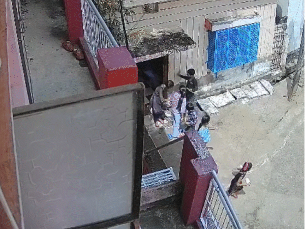 girls-flee-from-kanya-bhoj-in-jabalpur:woman-accused-of-mixing-substance-in-water,-bizarre-lemon-chili-liquor-ritual-caught-on-video