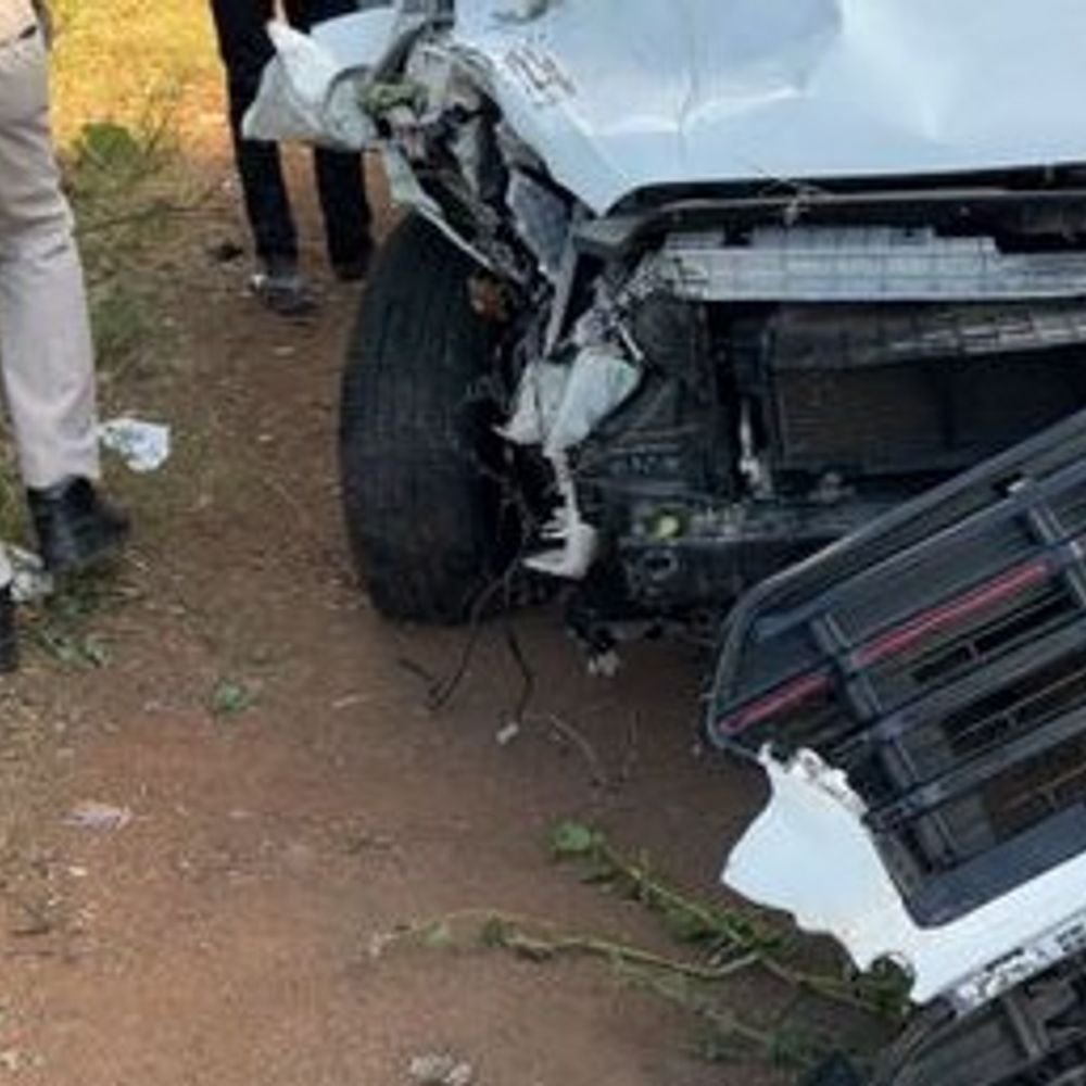 recklessly-driven-car-rams-into-bike-ferrying-family:couple,-their-son-die,-daughter-critical;-incident-unfolds-in-rural-bhopal’s-berasia