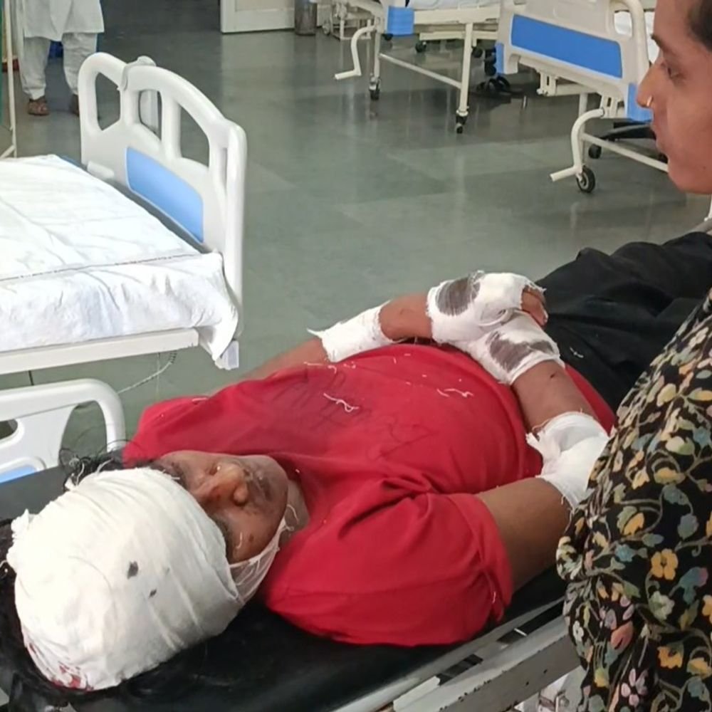 man-attacks-young-woman-with-sharp-knife:woman-stabbed-10-times,-referred-from-pandhurna-to-nagpur-in-serious-condition;-accused-tried-to-commit-suicide