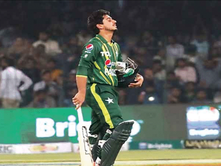 how-are-the-icc-rankings-calculated?:4-ducks-in-asia-cup,-yet-saim-ayub-became-world-no.-1-all-rounder;-abhishek-crossed-highest-rating-in-history