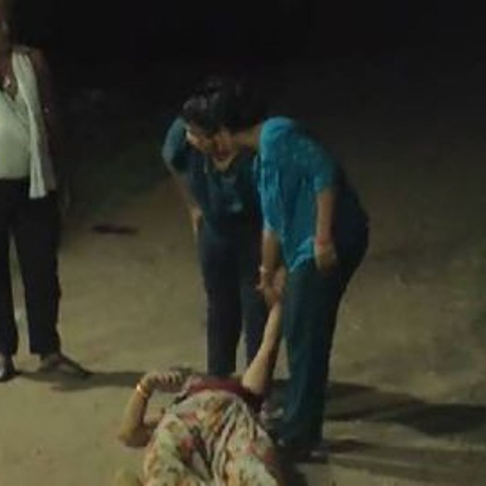 female-bjp-leader-thrashed-by-gurjar-family-in-rural-bhopal:dragged,-bashed-up-over-dispute-linked-to-temple;-sukhi-sewaniya-police-begins-probe