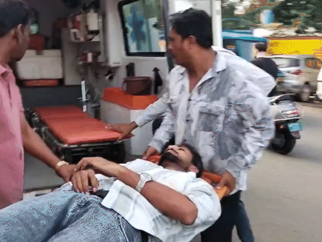 man-from-aligarh-faints-at-hotel-counter-in-indore:health-suddenly-deteriorated;-police-saved-him-with-timely-cpr