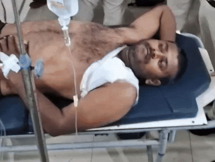 bike-borne-attackers-open-fire-at-dj-operator-in-satna:dispute-over-‘durga-visarjan’-performance;-police-launch-manhunt-for-fleeing-accused