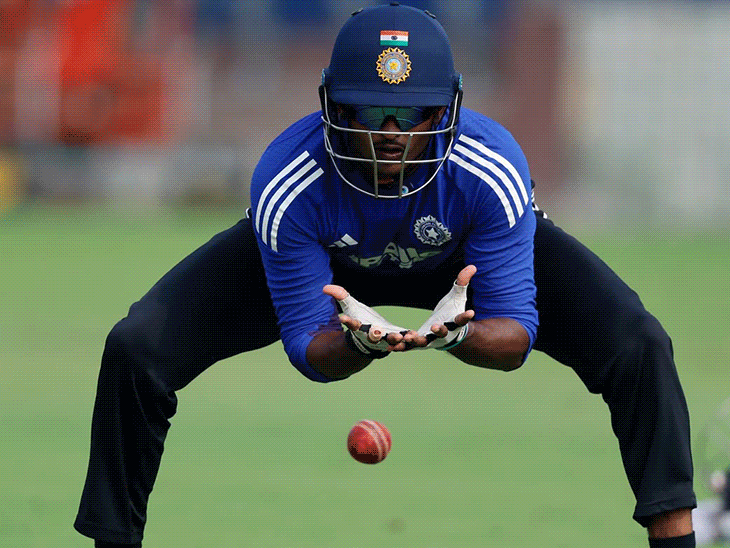 watch-india-players’-fielding-practice-after-asia-cup-drops:gill’s-men-assemble-in-delhi-before-2nd-test-vs-west-indies;-no-change-in-ind’s-playing-11