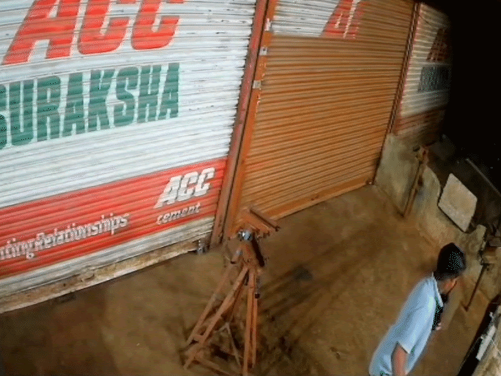 ratibad-police-dismantles-theft-racket:3-arrested-for-breaking-into-shops;-booty-worth-rs-3.5-lakh-seized-from-the-possession-of-accused