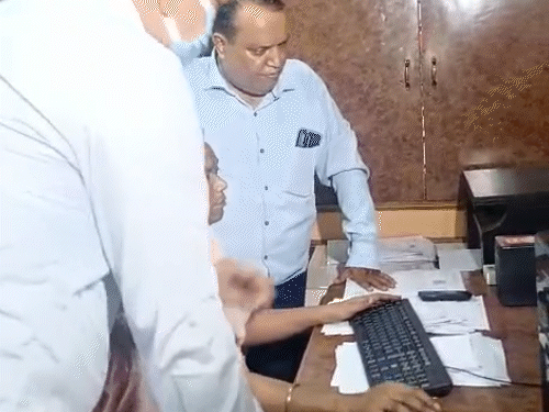 coldrif-syrup-samples-sent-from-jabalpur-found-substandard:pharma-office-and-warehouse-sealed-after-unauthorized-stock-found;-notice-issued