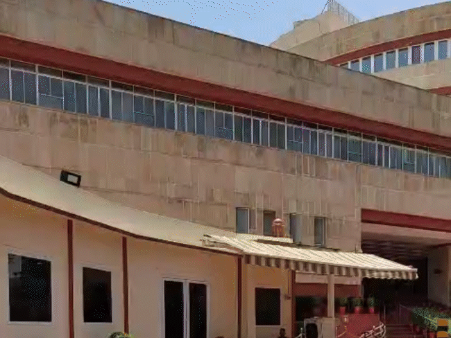 rbi’s-new-real-time-cheque-clearing-system-faces-glitches:transactions-worth-billions-stuck-in-jaipur;-poor-execution-of-newly-launched-process-blamed