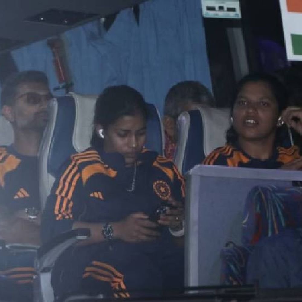 team-india-to-face-england-in-indore:victory-to-secure-semi-final-spot-in-women’s-world-cup;-grand-showdown-scheduled-for-sunday