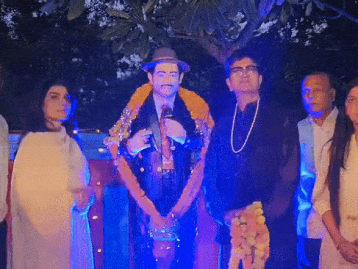 ‘kishore-da-lived-his-songs’,-says-lyricist-prasoon-joshi:artist-to-receive-national-kishore-kumar-award-in-khandwa-today;-27-personalities-honoured-so-far