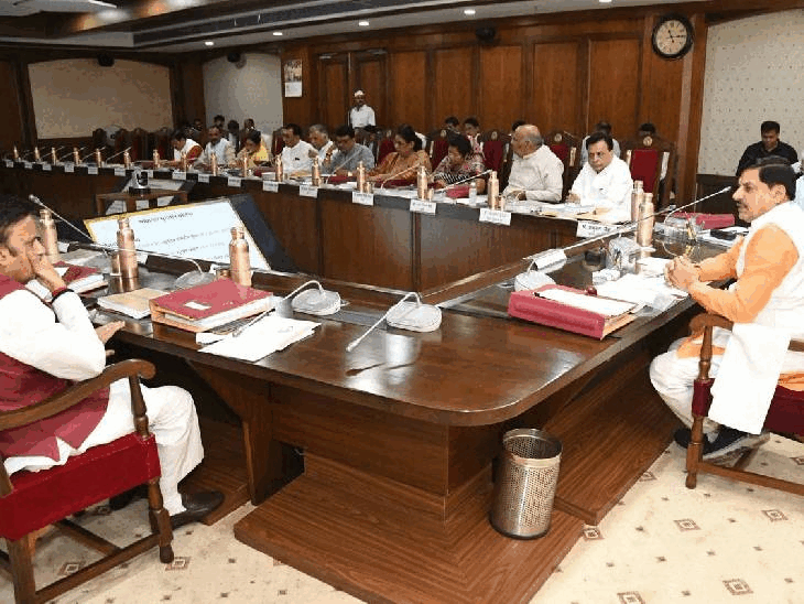 mp-govt-hikes-da-to-55%-for-4.5-lakh-pensioners:cabinet-clears-bhavantar-scheme-for-soybean;-sets-kodo-at-₹3,500,-kutki-at-₹2,500-per-quintal
