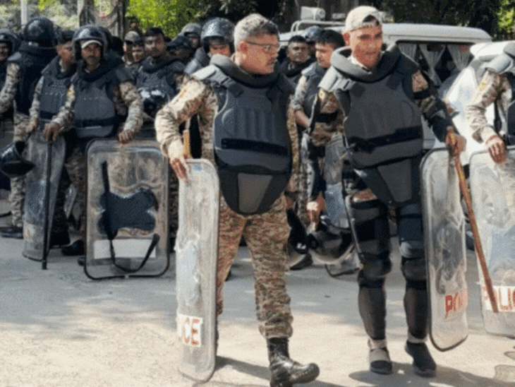 ‘ambedkar-vs-rau’-row-continues-despite-postponed-protests-in-gwalior:lawyer-stands-by-his-comments-on-baba-saheb;-police-warn-potential-troublemakers